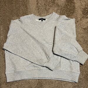 Gray Lulu’s cropped crewneck